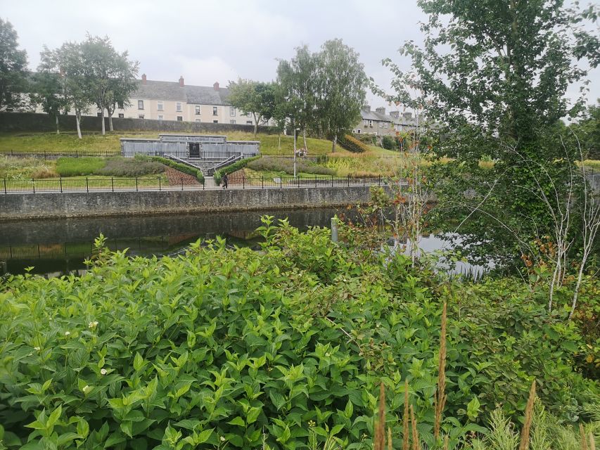 Kilkenny: Historical Highlights Walking Tour - The Black Abbey and the old street pattern