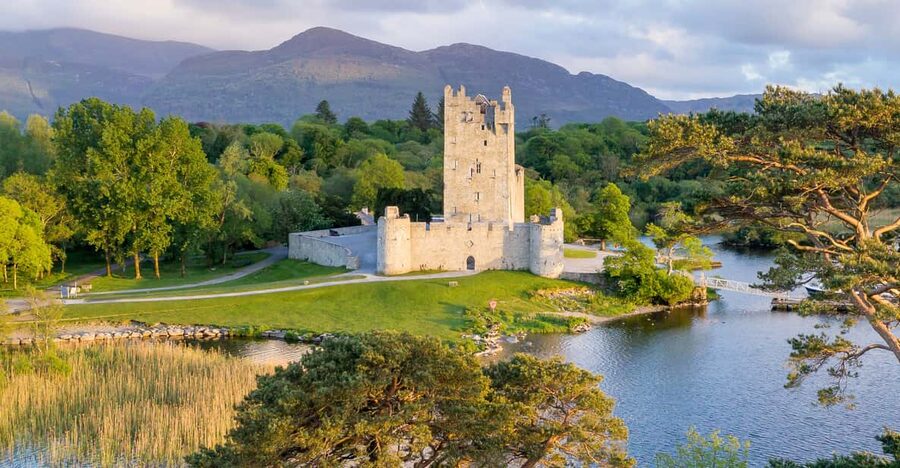 Killarney: Gap of Dunloe Pony, Trap & Traditional Boat Tour - Why this tour works so well in Killarney