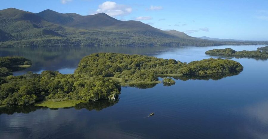 Killarney: Gap of Dunloe Walking and Boat Tour - Choosing a jaunting car instead of walking