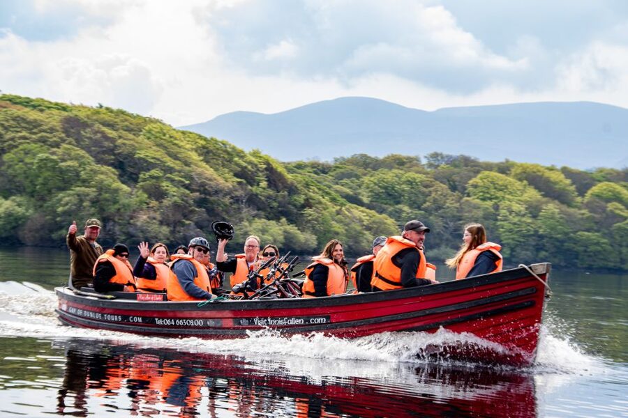 Killarney: Guided Boat Tour to Innisfallen Island - Weather, footwear, and getting on and off the boat