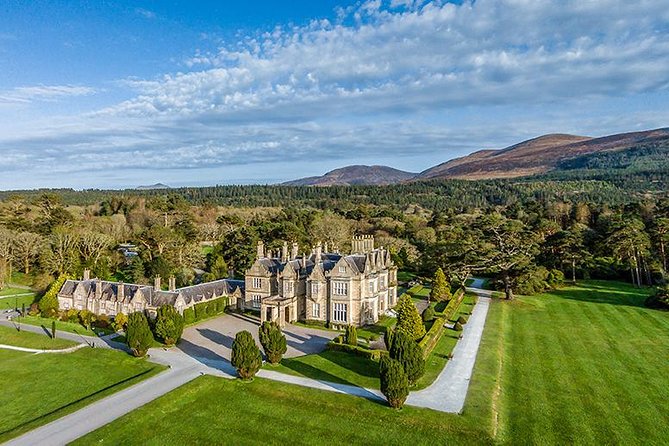 Killarney Hop - On, Hop - Off Tour - What this Killarney bus tour actually is