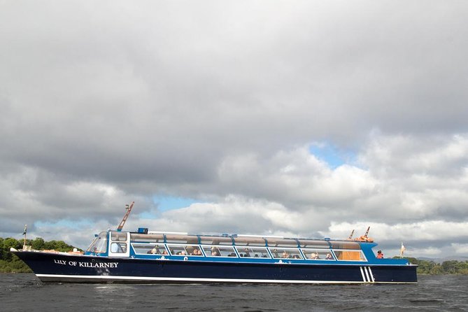Killarney Jaunting Car & Lily of Killarney Watercoach Tour - Starting at Ross Castle on Ross Island