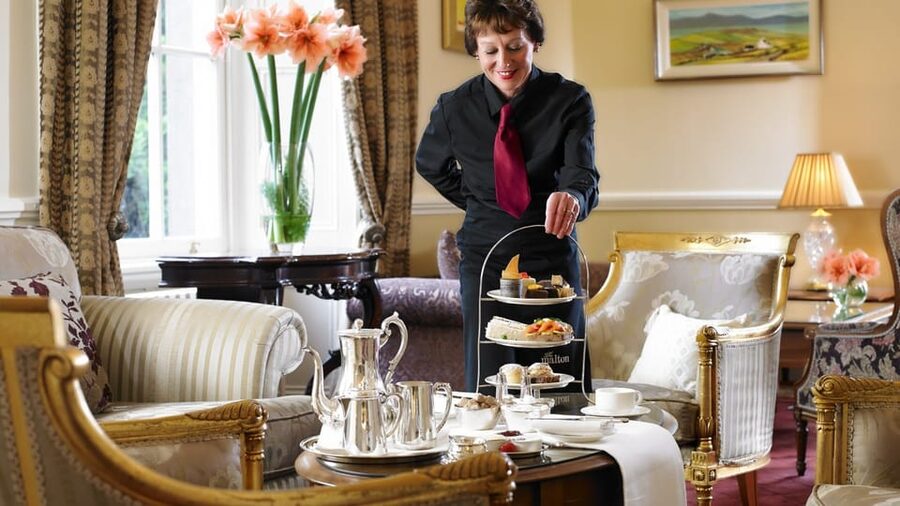 Killarney: Jaunting Car Tour with Afternoon Tea - Ross Castle beside Lough Lein
