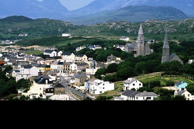 Minibus hire galway Ireland - Price, group size, and what you actually receive
