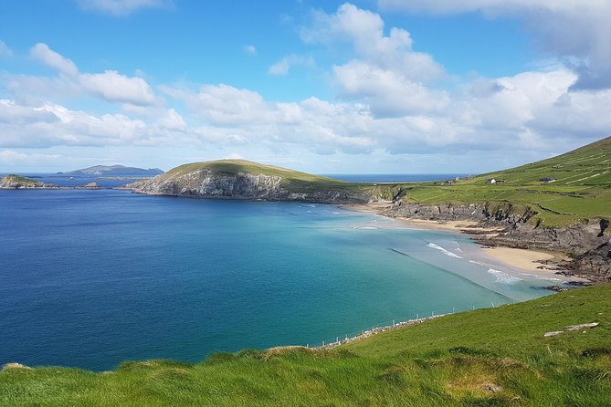 Private Dingle Peninsula Full-Day Tour - Blasket Islands and Coumeenoole Beach