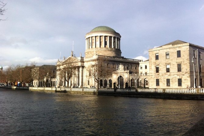Private Driver Guided Tour of Dublin - A private way to get your Dublin bearings