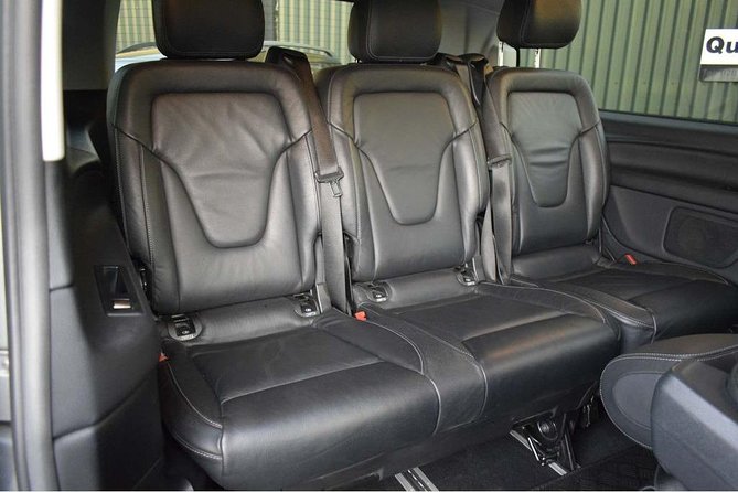 Private Dublin Airport Transfer to & from Belfast City - Meeting your chauffeur at Dublin Airport