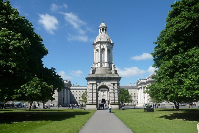 Private Dublin Arrival Transfer - Airport to Hotel / Accommodation - Timing: a 30-minute drive inside a two-hour booking window