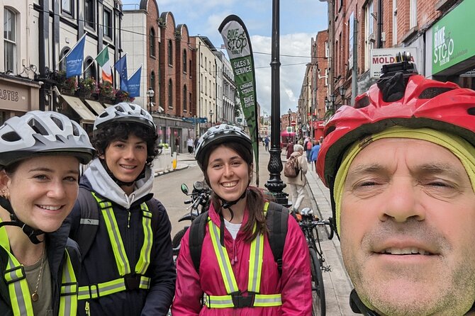 Private Dublin Historical and Heritage Tour by Bike - War Memorial Gardens, the Liffey, and Chapelizod