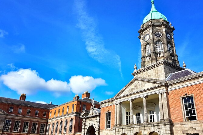 Private Fantastic Walking Tour of Dublin - Leinster House and St. Stephen’s Green
