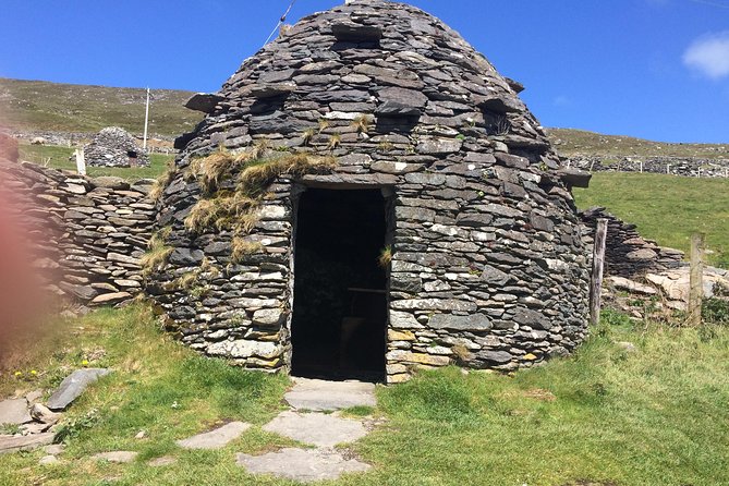 Private tour of Dingle and Slea Head with accredited guide - Gallarus Oratory adds a quiet historic stop