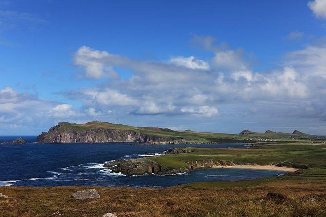 Private tour of Dingle and Slea Head with accredited guide - Pickup at 9:00 and the value of a private car