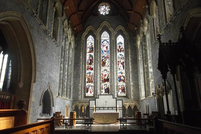 Semi Private tour Rock of Cashel - Cahir castle & Kilkenny - Black Abbey and the medieval thread