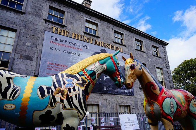 Skip the Line: Hunt Museum Ticket - Irish and European medieval art in close quarters