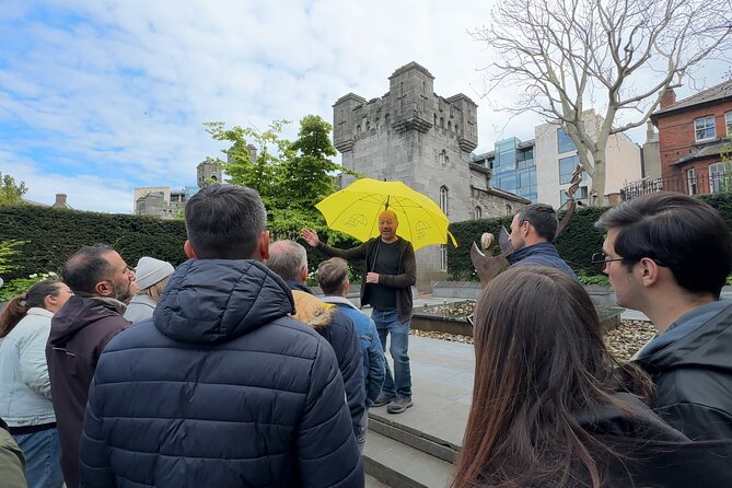 Small Group Bucket List Sights Walking Tour with a Local Guide - Five useful things to know before you book