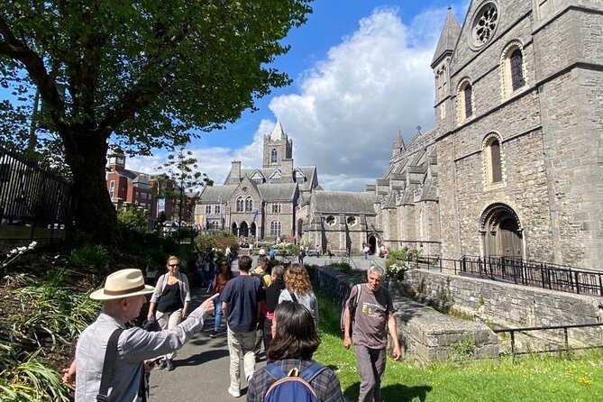 Small Group-Dublin Walking Tours - Trinity College and Parliament House