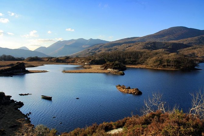 Sustainable Ring of Kerry Rail Tour from Dublin - MacGillycuddy’s Reeks and Carrantuohill