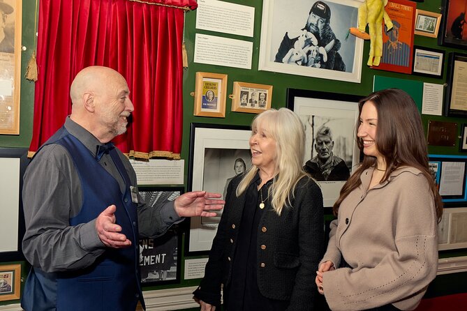 The Little Museum of Dublin Famous Guided Tour - The donated collection gives Dublin a personal voice