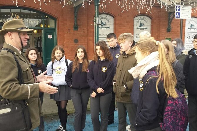 Visit 16 Sites Key Historical Sites And Experience Cobh Rebel Tours - The finish at the Mauritania Bar