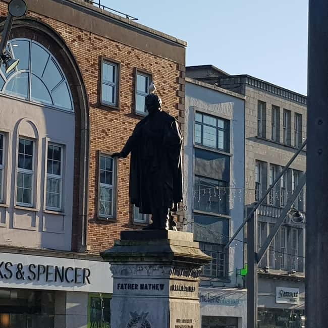 Visite guidée de Cork city en français avec guide - Finishing at the English Market