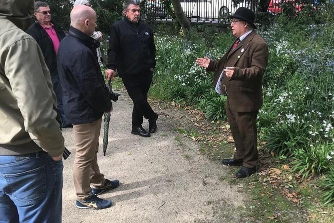 Walking tour in Merrion Square Park - Dublin Rogues Tour - Who will enjoy this Dublin walk most