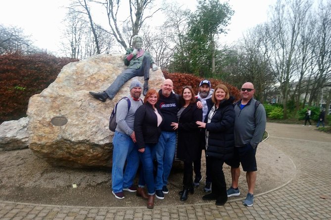 Walking tour in Merrion Square Park with a pint of Guinness Dublin Rogues Tour - Who will enjoy this Dublin walk most?