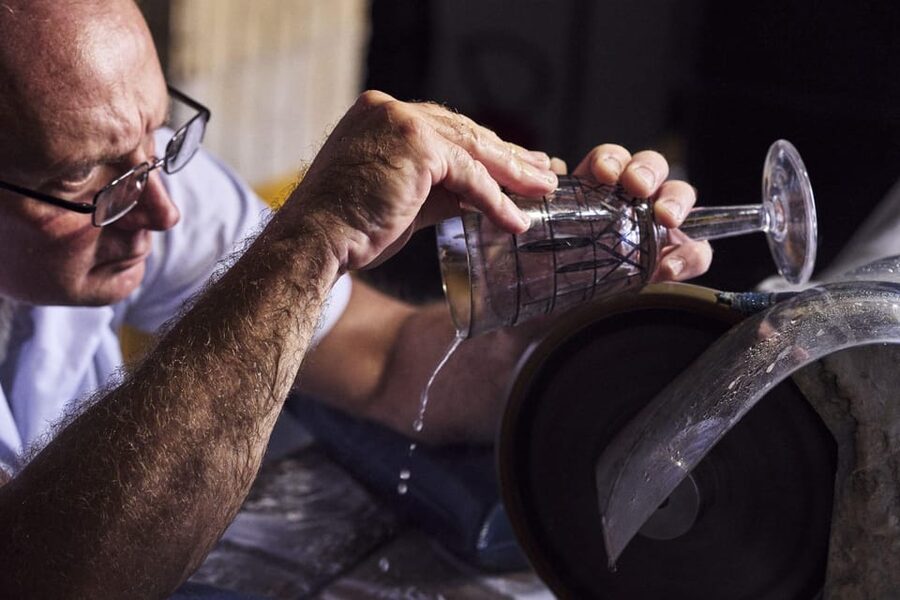 Waterford: House of Waterford Factory Tour - Watching glowing crystal take shape in the blowing room