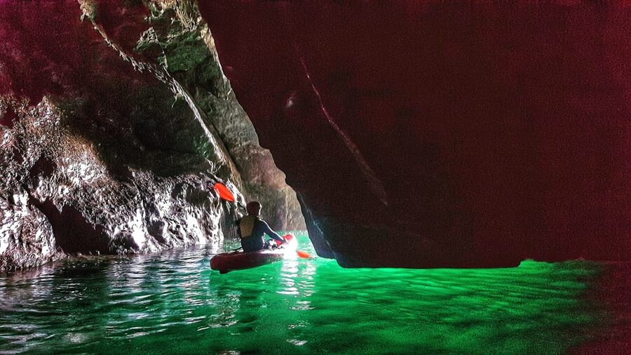 Wexford: Hook Peninsula Sea Cave Kayaking Experience - Entering the sea caves by kayak