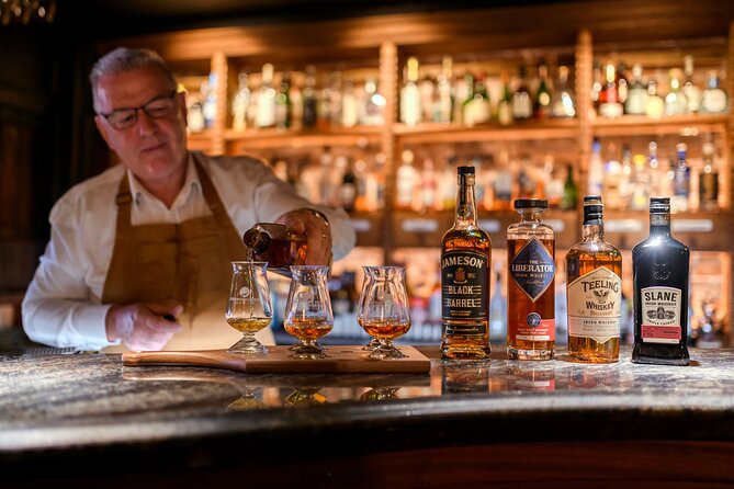 Whiskey & Wonders in Killarney - Whiskey, Irish cheese, and the final pub stop