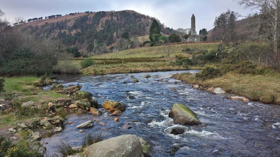 Wicklow Mountains Private Day Tour including Glendalough - Lunch in a traditional Irish pub